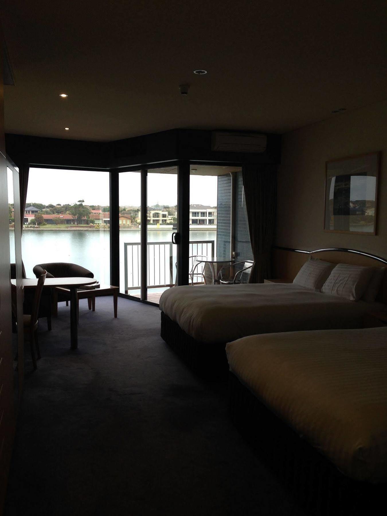 Lakes Hotel Adelaide Luaran gambar